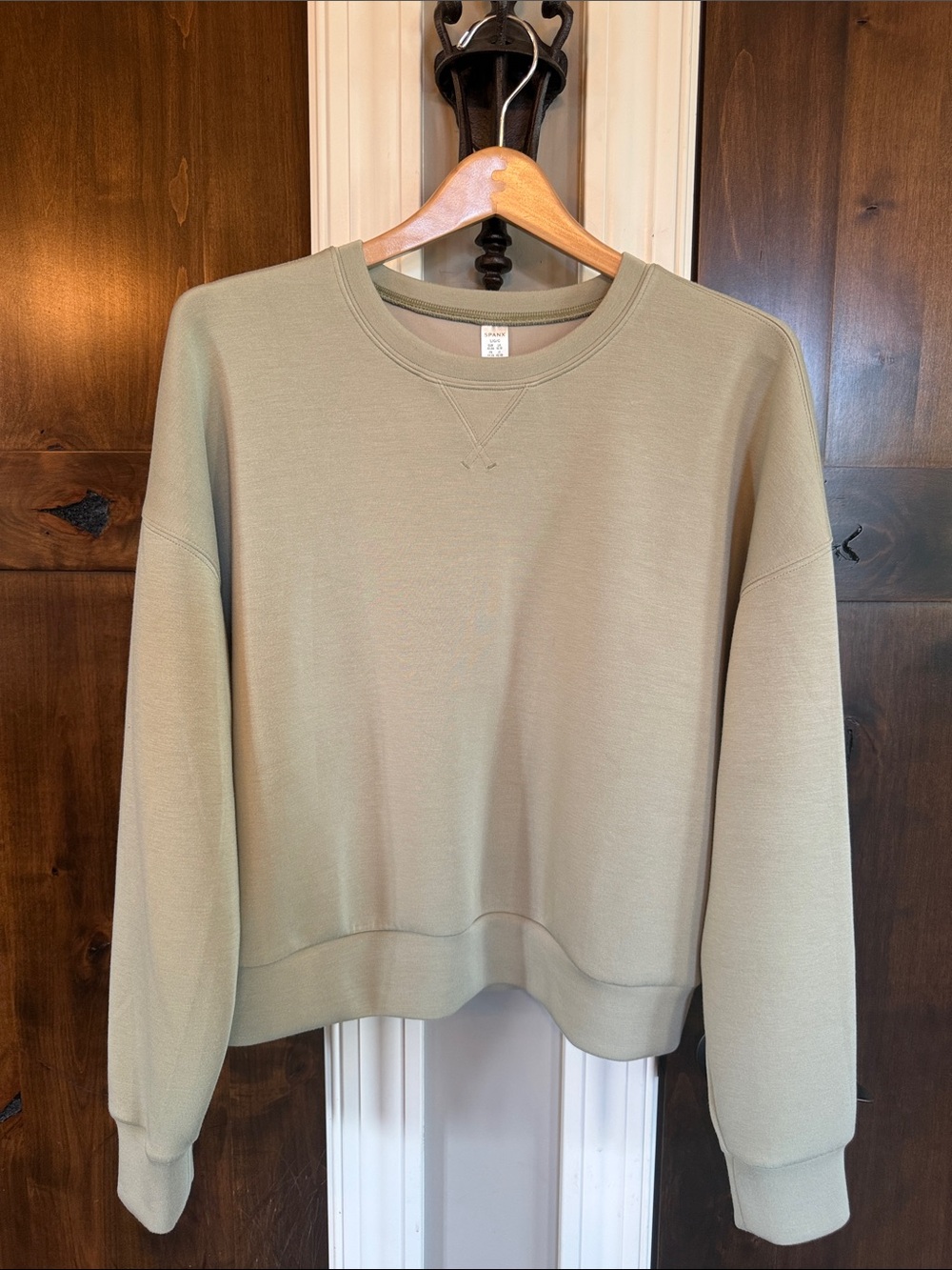 SPANX Air Essential Sage Crewneck Pullover L